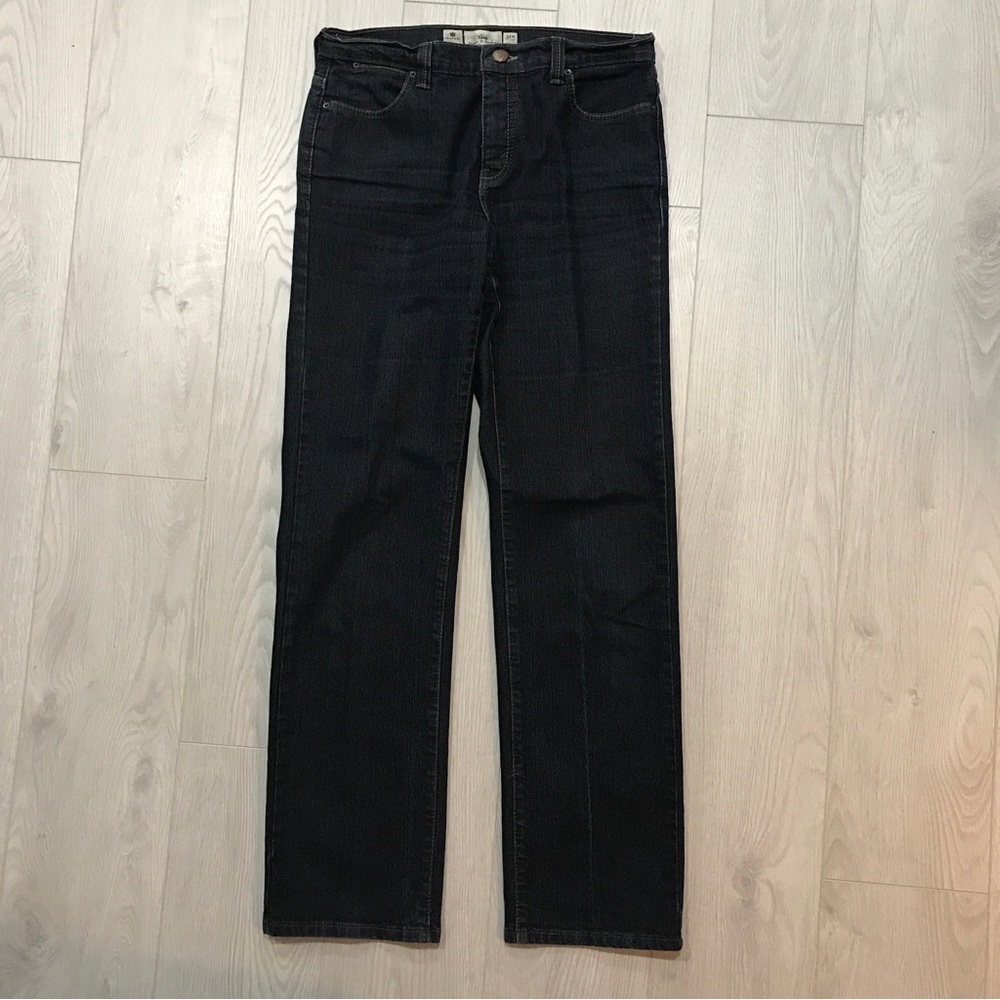Vintage Lois jeans straight leg medium rise size 31